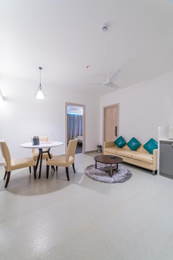 Hotel Deccan Serai Grande, Gachibowli, Hyderabad Exterior photo